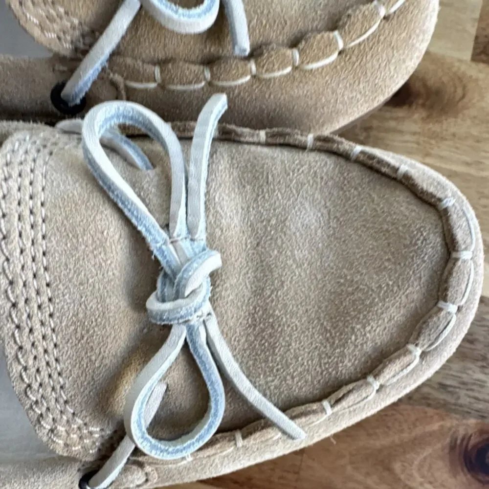 Timberland‎ Beige Leather Moccasin Comfort Shoes Women's US 11 Bow Accent Flat